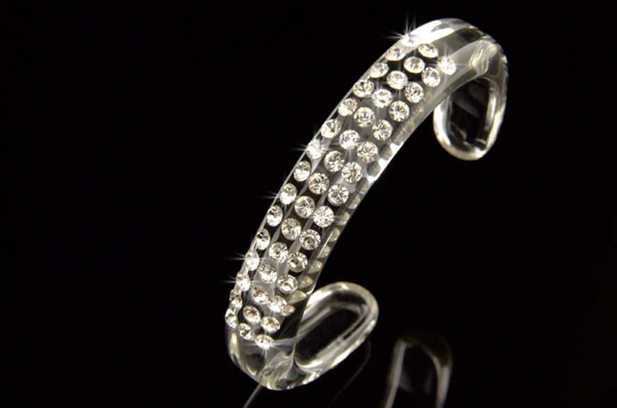 Latino Transparent Handmade Acrylic Crystal Bracelet